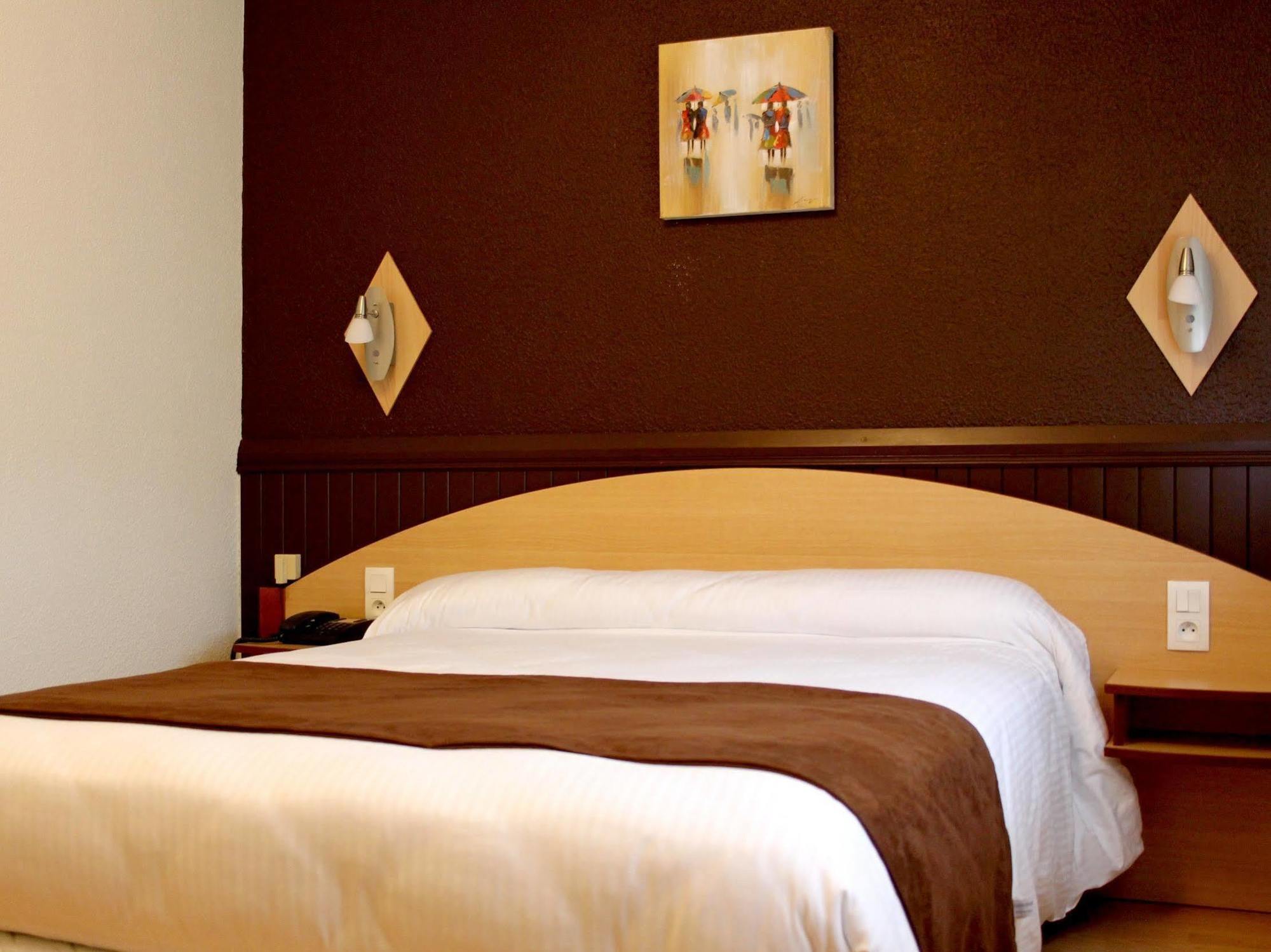 Hotel Saint-Hubert ภายนอก รูปภาพ